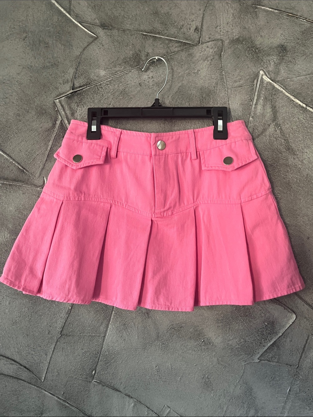Altar'd State Candy Pink Pleated Mini Skirt size XS